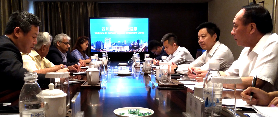 集团党委副书记、副董事长、总经理杨川会见印度靛蓝集团执行董事卡皮尔·巴蒂亚先生一行